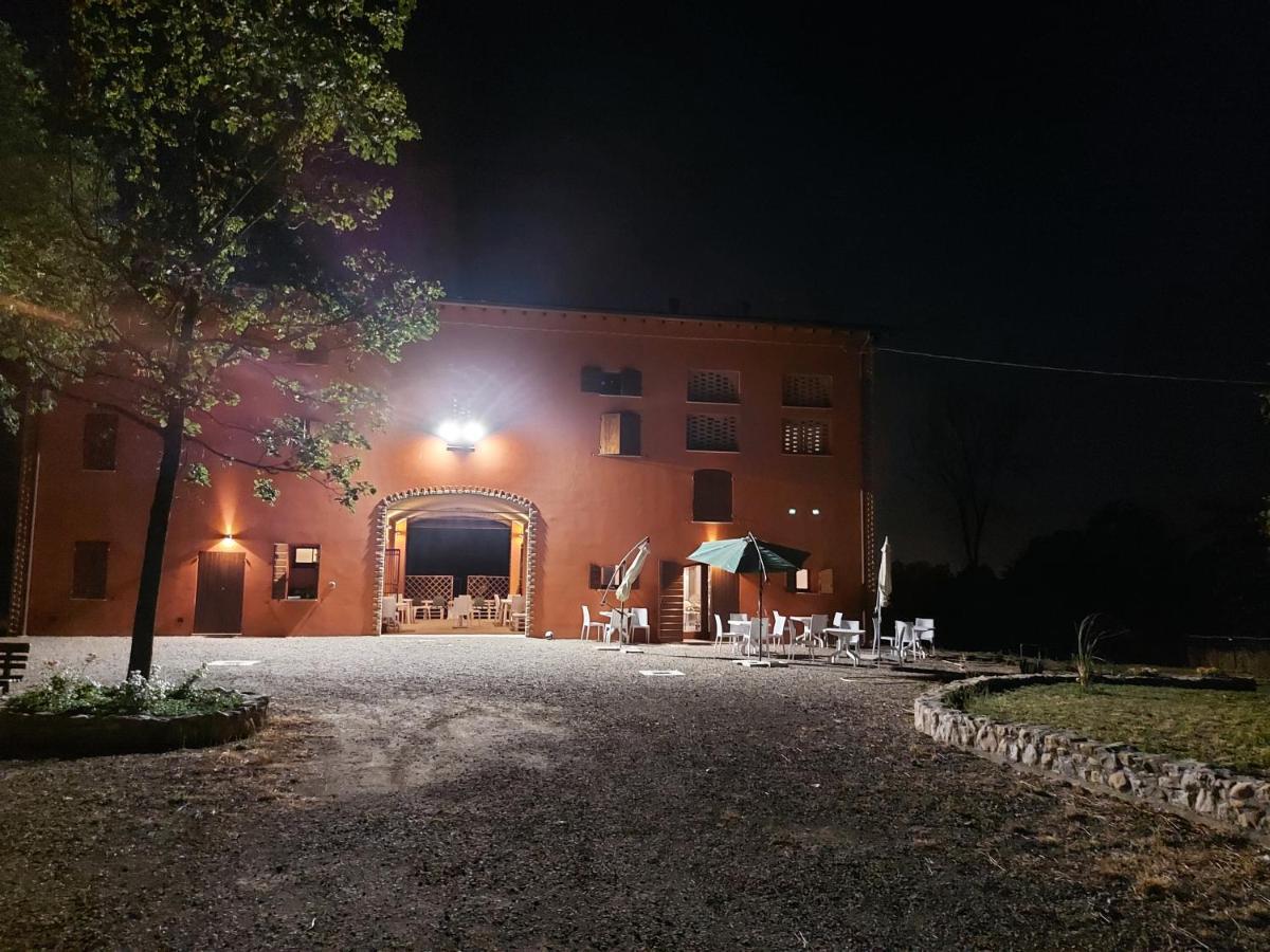 Agriturismo Azienda Agricola Ferrari M.Rita Pozza Bagian luar foto