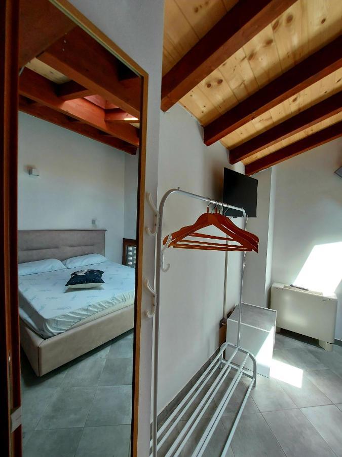 Agriturismo Azienda Agricola Ferrari M.Rita Pozza Bagian luar foto